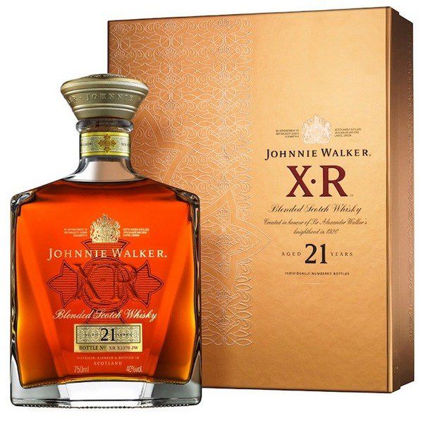 Johnnie-Walker-XR-21-Nam---Hop-Qua-Tet